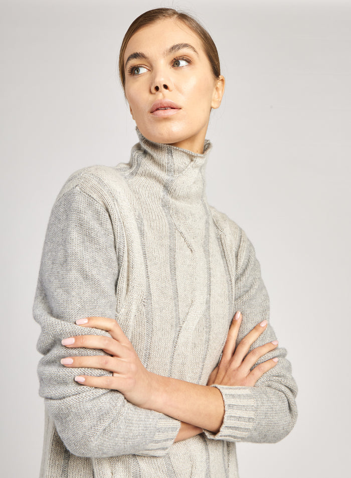 CASHMERE TURTLE NECK