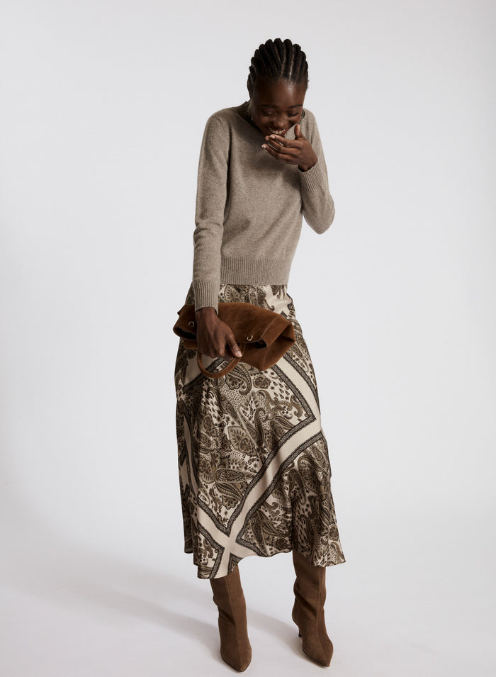 CASHMERE SWEATER