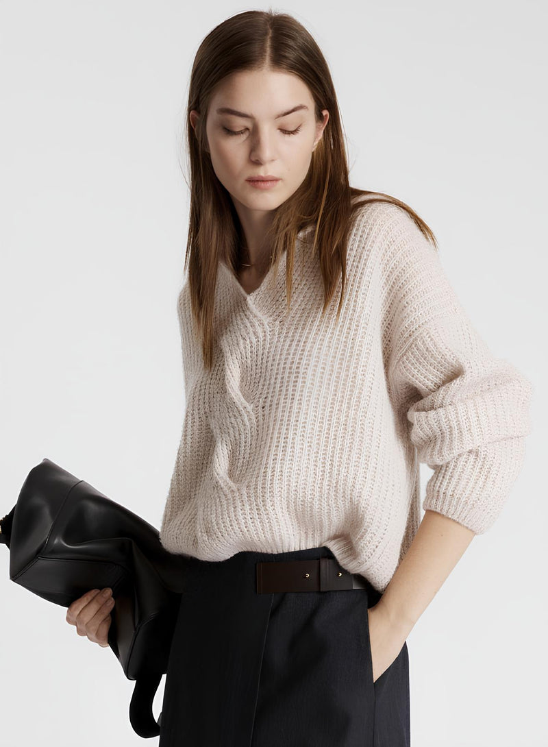 KNITWEAR