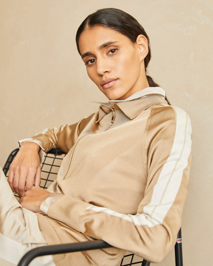 SILK KNIT POLO WITH INTARSIA DETAIL