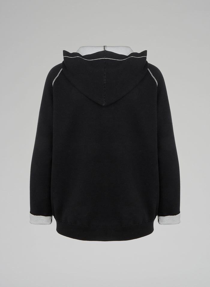 KNITTED SWEATSHIRT