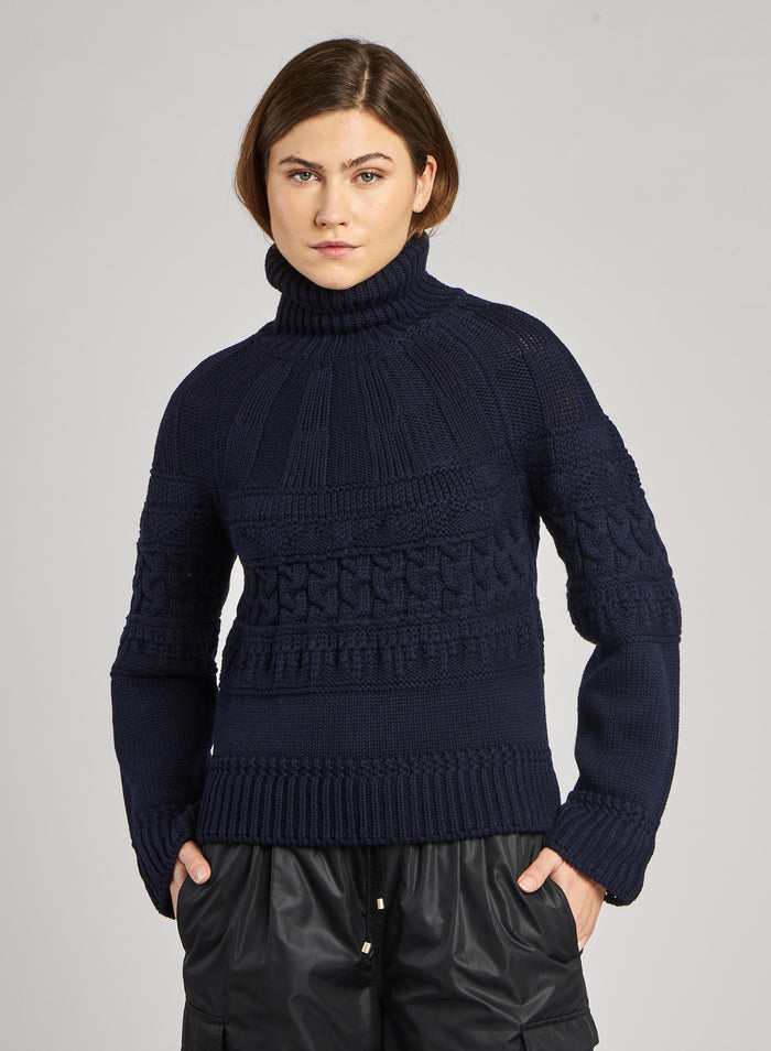 WOOL TURTLE NECK