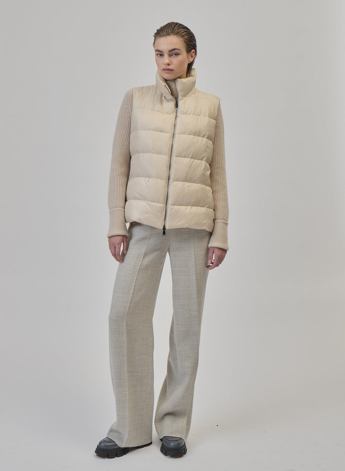 GILET IMBOTTITO IN NYLON SUPERLEGGERO