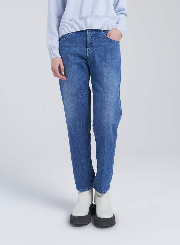 STRAIGHT-LEG DENIM PANTS