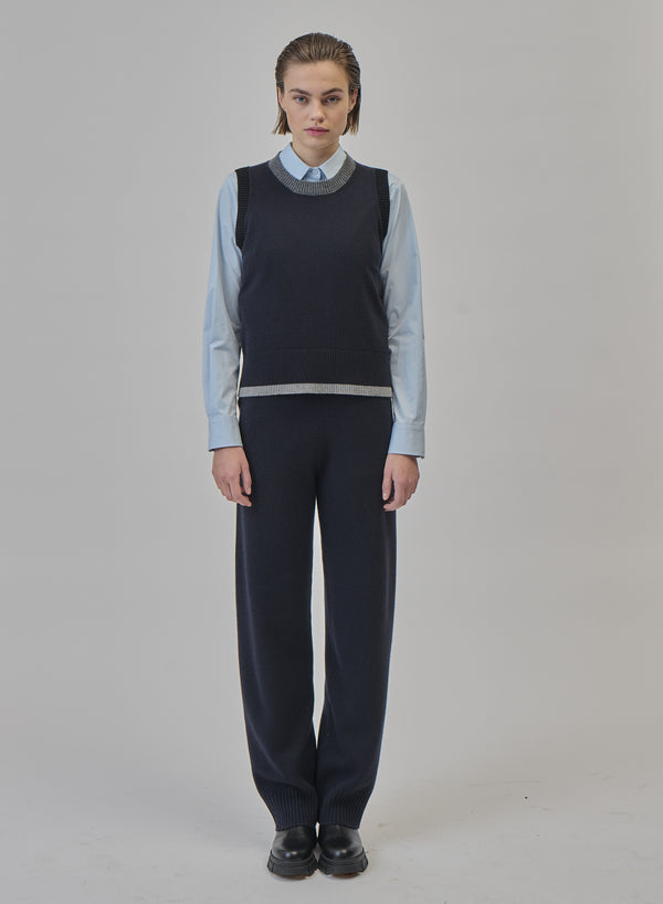 PANTALONI IN MAGLIA A GAMBA LARGA IN FILO LORENA