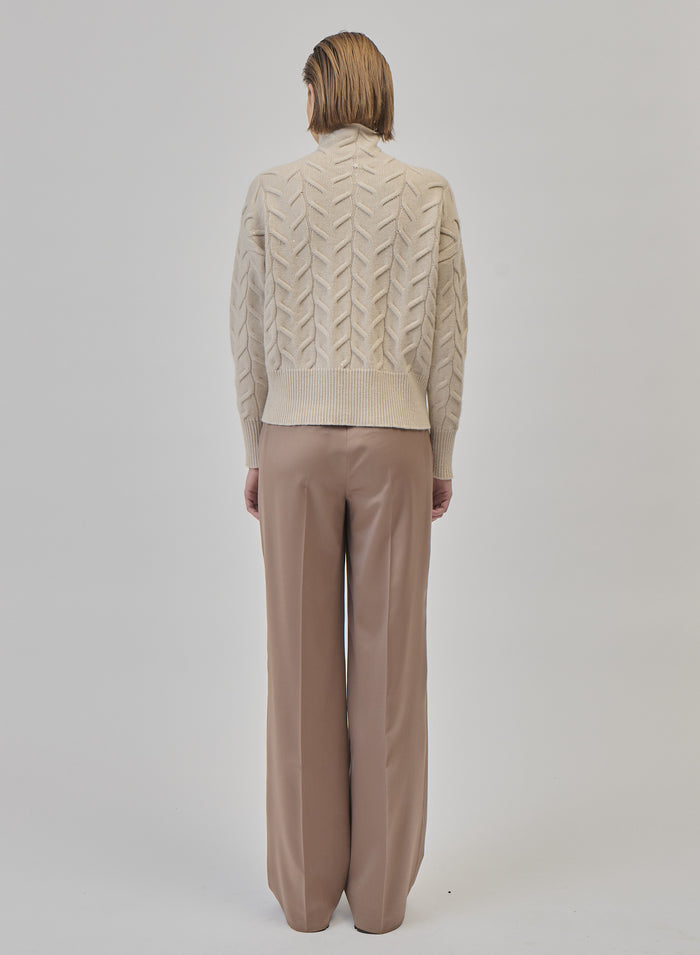 DOLCEVITA IN CASHMERE E LANA CON TRECCIA ICONICA PIATTA