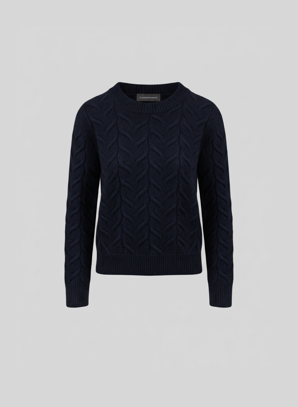MAGLIA IN FILO LORENA CON TRECCIA ICONICA PIATTA
