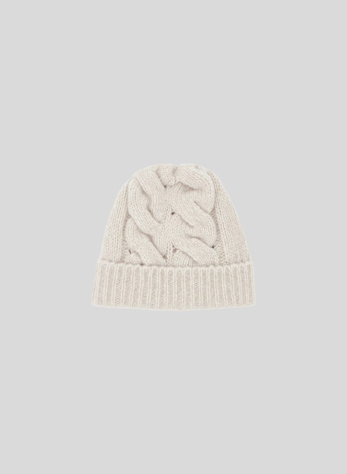 BERRETTO IN CASHMERE E SETA CON TRECCIA SCOLPITA