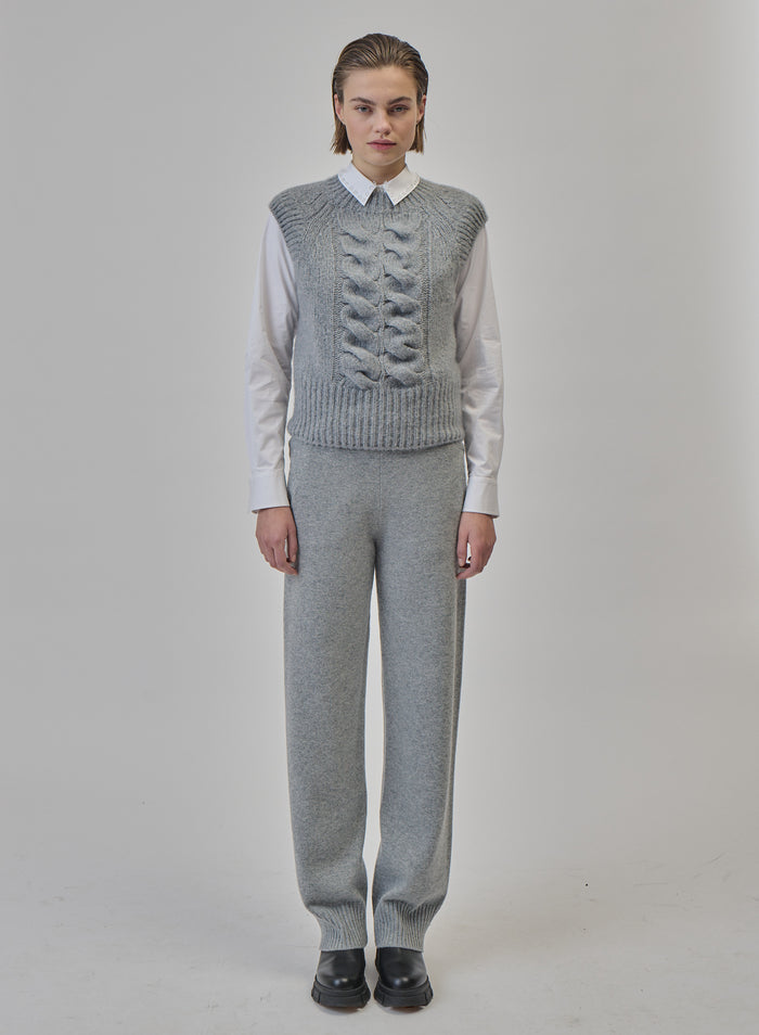 GILET IN CASHMERE E SETA CON TRECCIA SCOLPITA