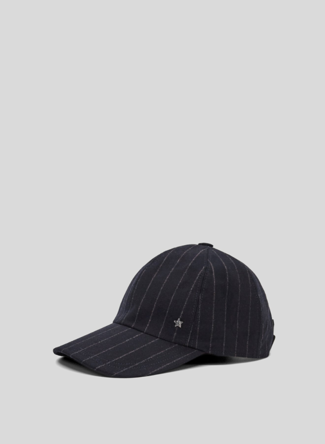 CAPPELLINO DA BASEBALL IN LANA GESSATA