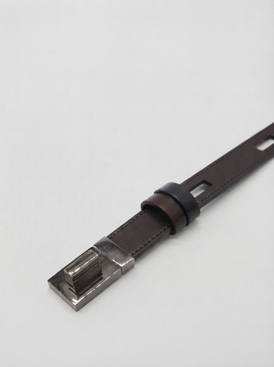 REVERSIBLE SMOOTH LEATHER BELT