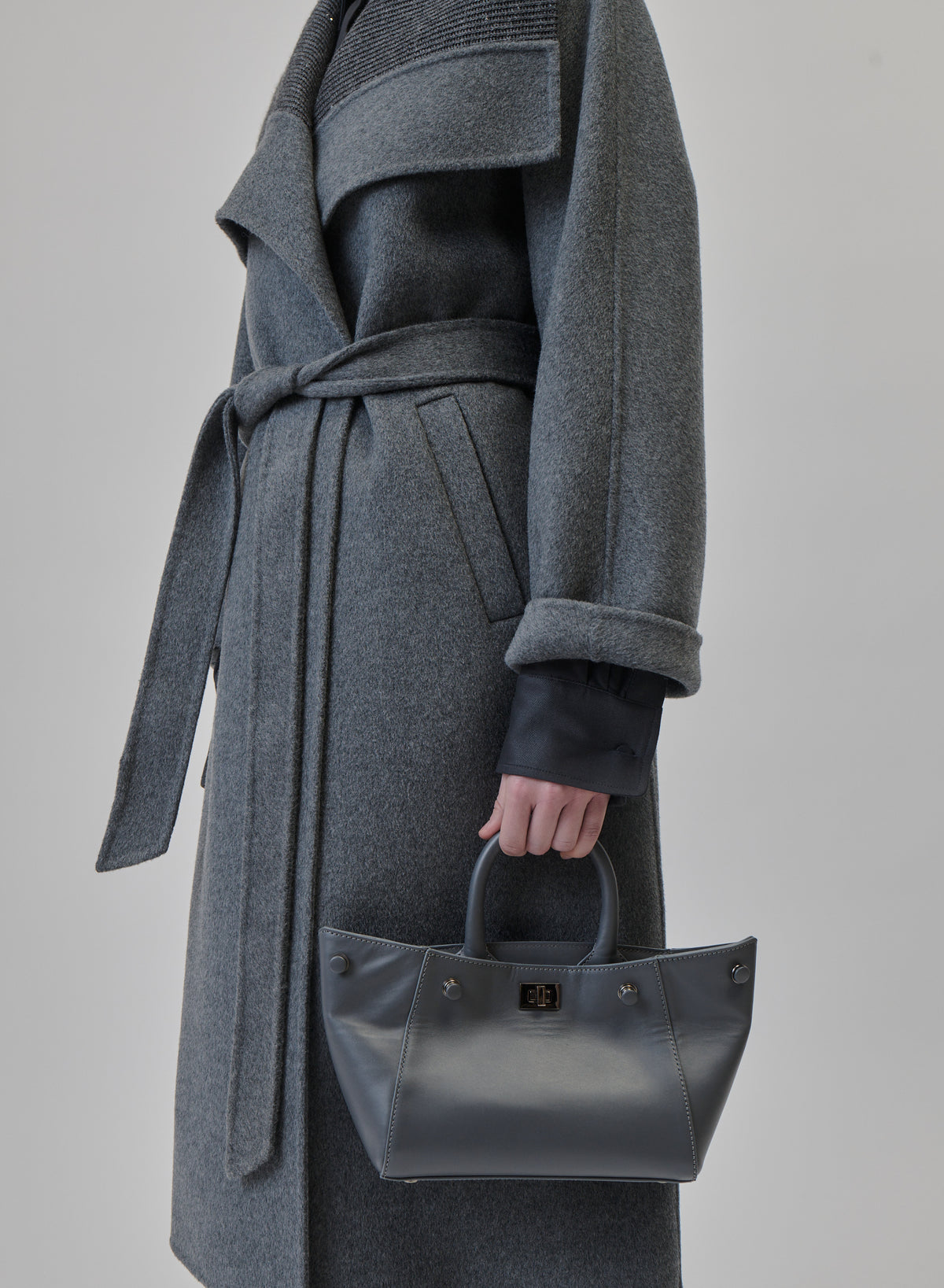 CAPPOTTO LUNGO A VESTAGLIA IN DOUBLE DI LANA E ANGORA