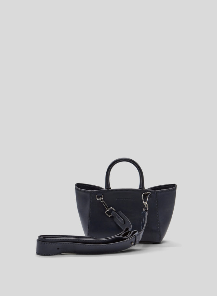 MEDIUM ICONIC LEATHER SHOULDER BAG