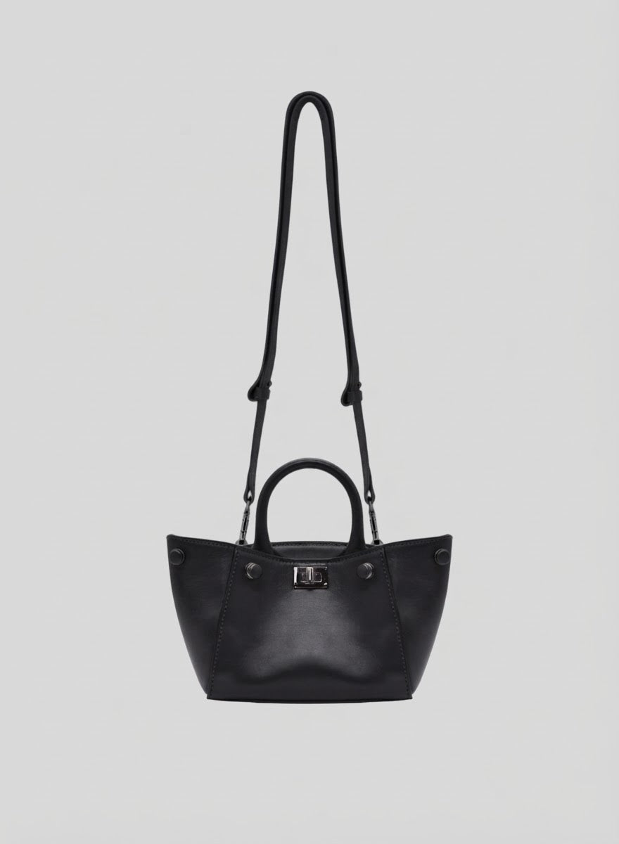 MEDIUM ICONIC LEATHER SHOULDER BAG