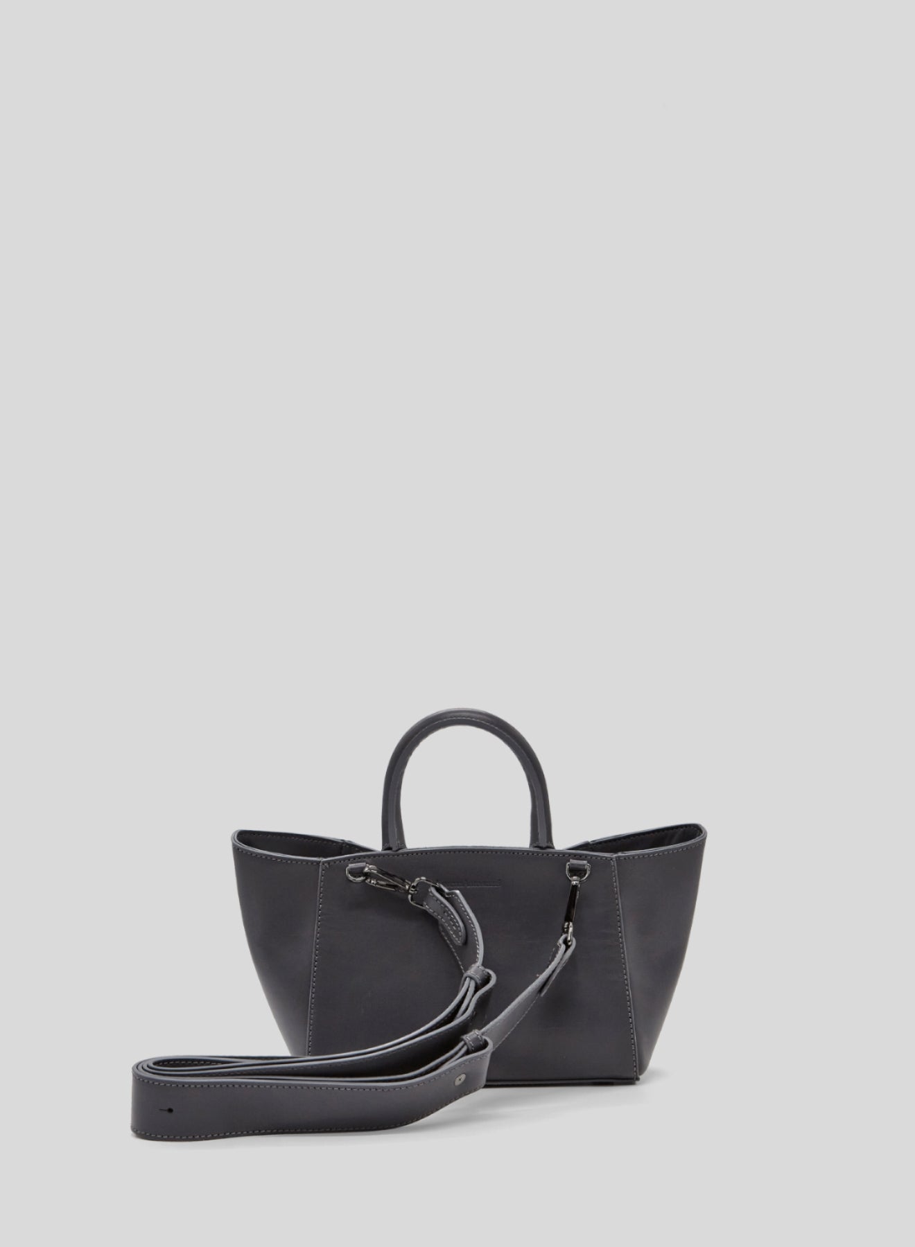 ICONIC SMALL LEATHER CROSSBODY BAG