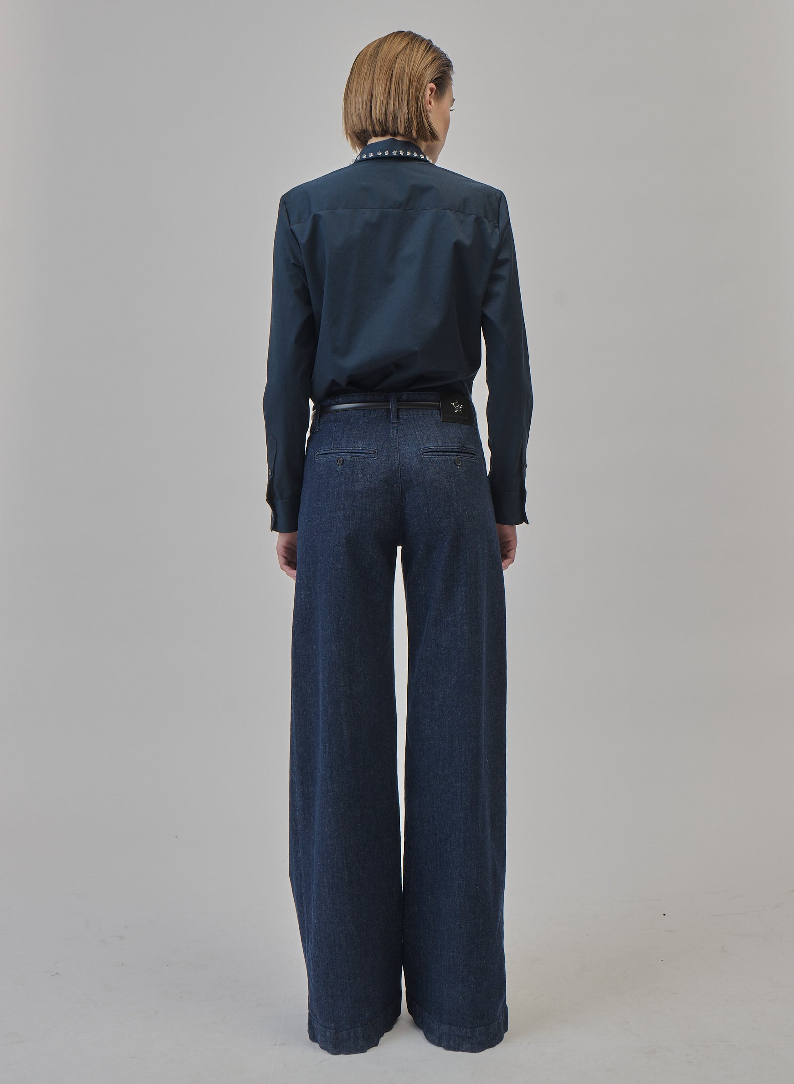 JEANS A VITA ALTA CON GAMBA LARGA