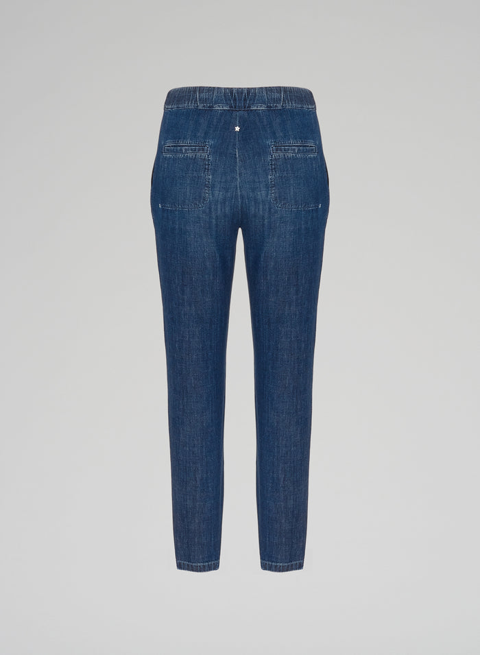 JOGGERS IN DENIM