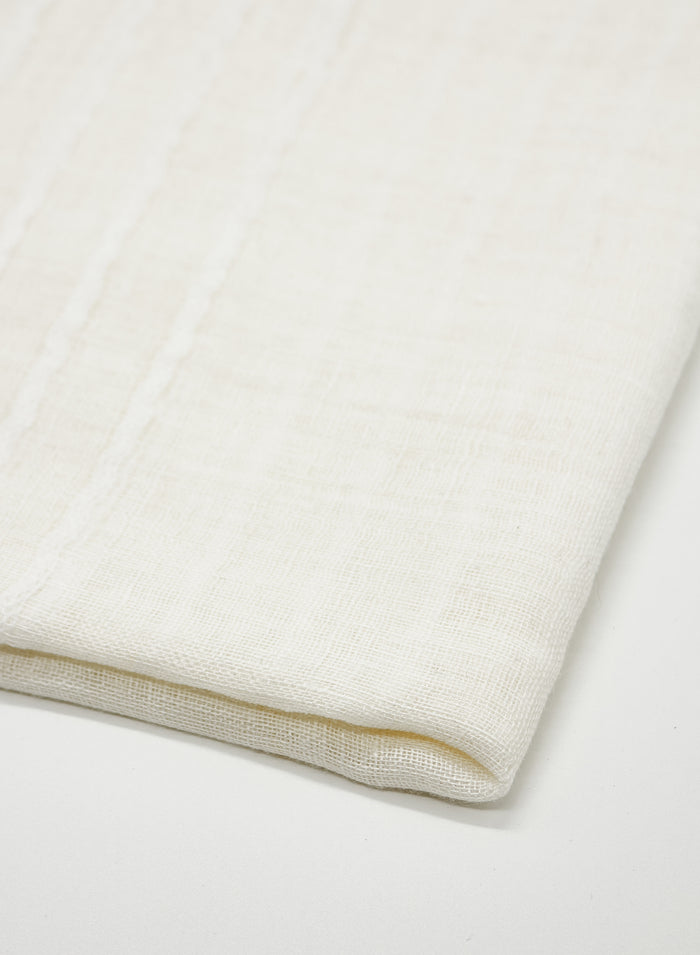 SUPER LIGHT LINEN AND COTTON SCARF WITH SEERSUCKER PATTERN