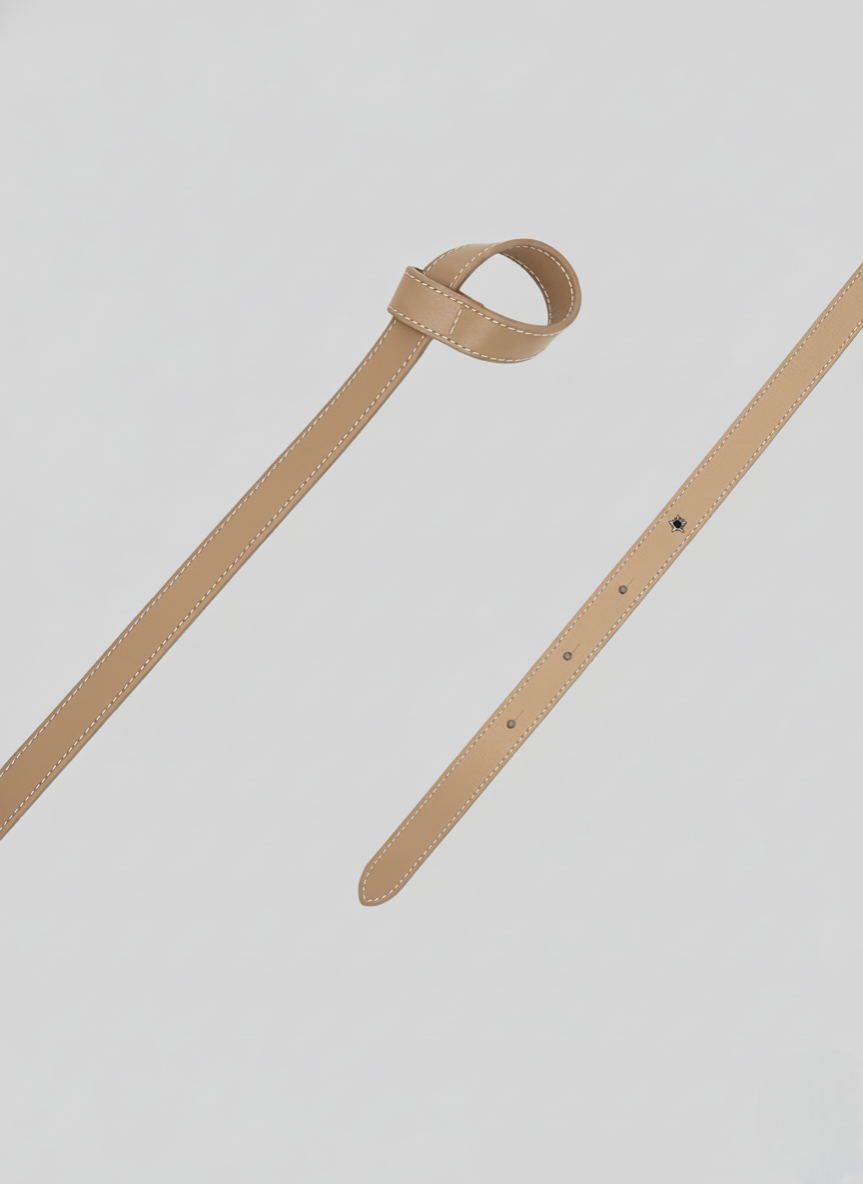 LEATHER BELT WITH RING CLOSURE