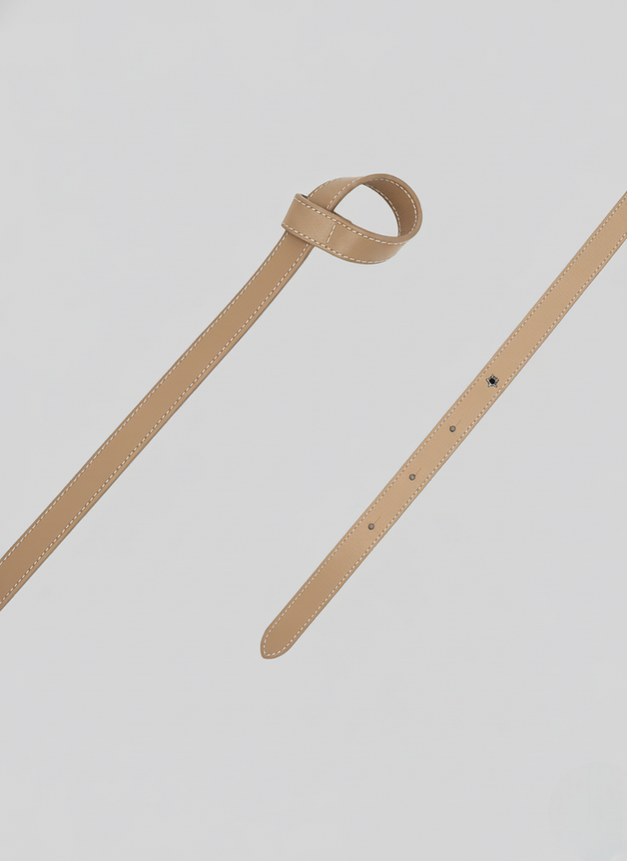 LEATHER BELT WITH RING CLOSURE