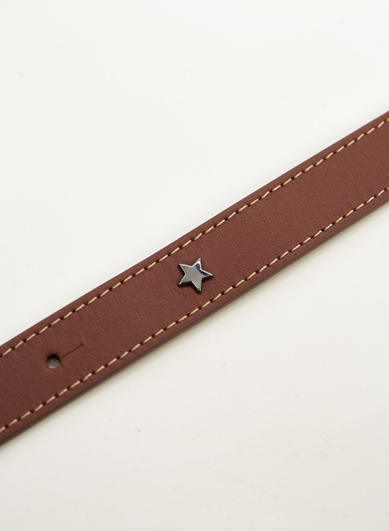 LEATHER BELT WITH HOOP CLOSURE