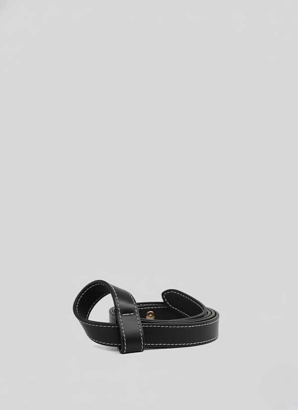 LEATHER BELT WITH HOOP CLOSURE