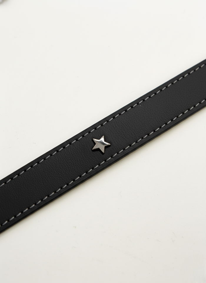 LEATHER BELT WITH HOOP CLOSURE