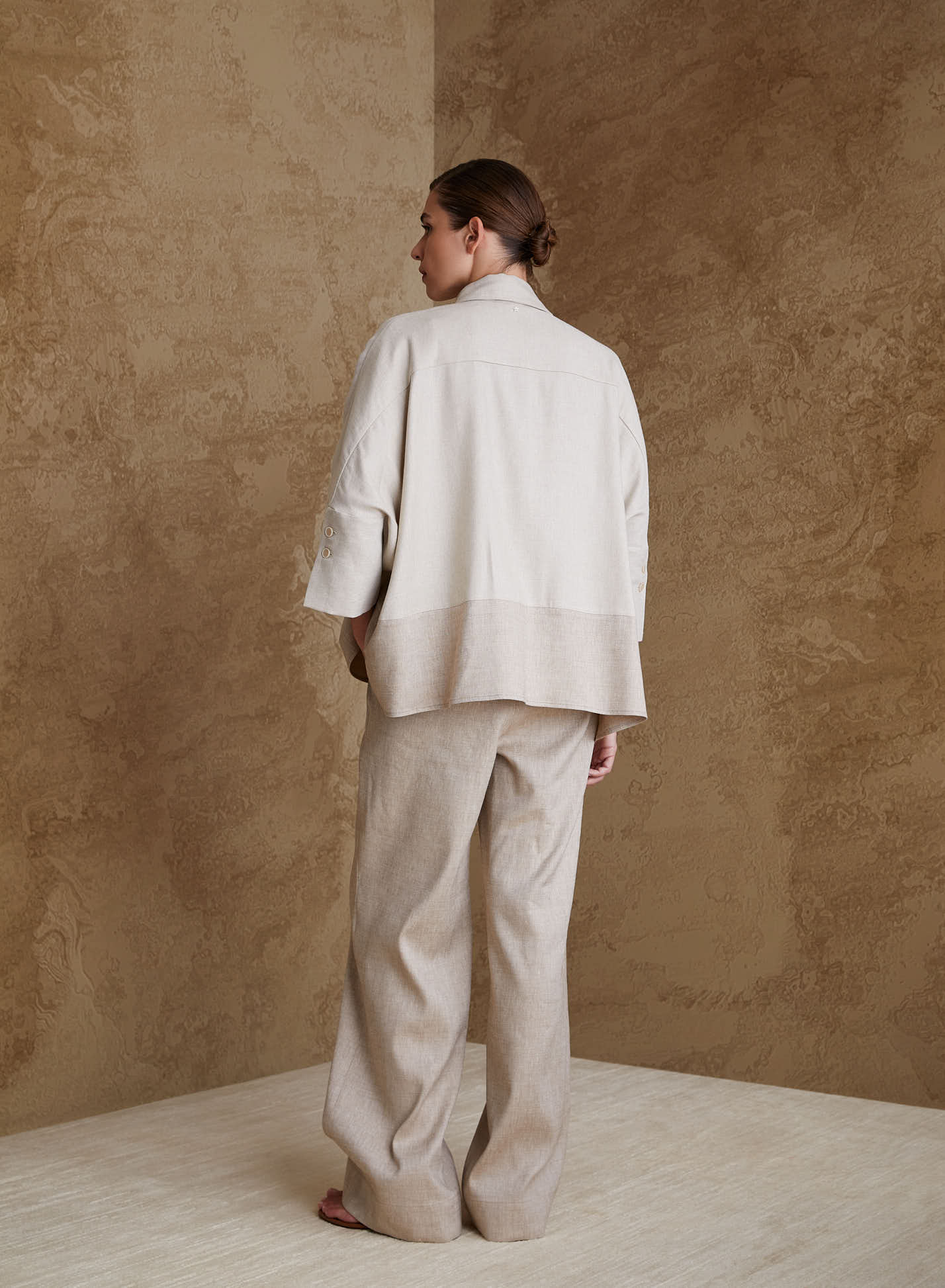 OVERSIZED LINEN-BLEND SHIRT
