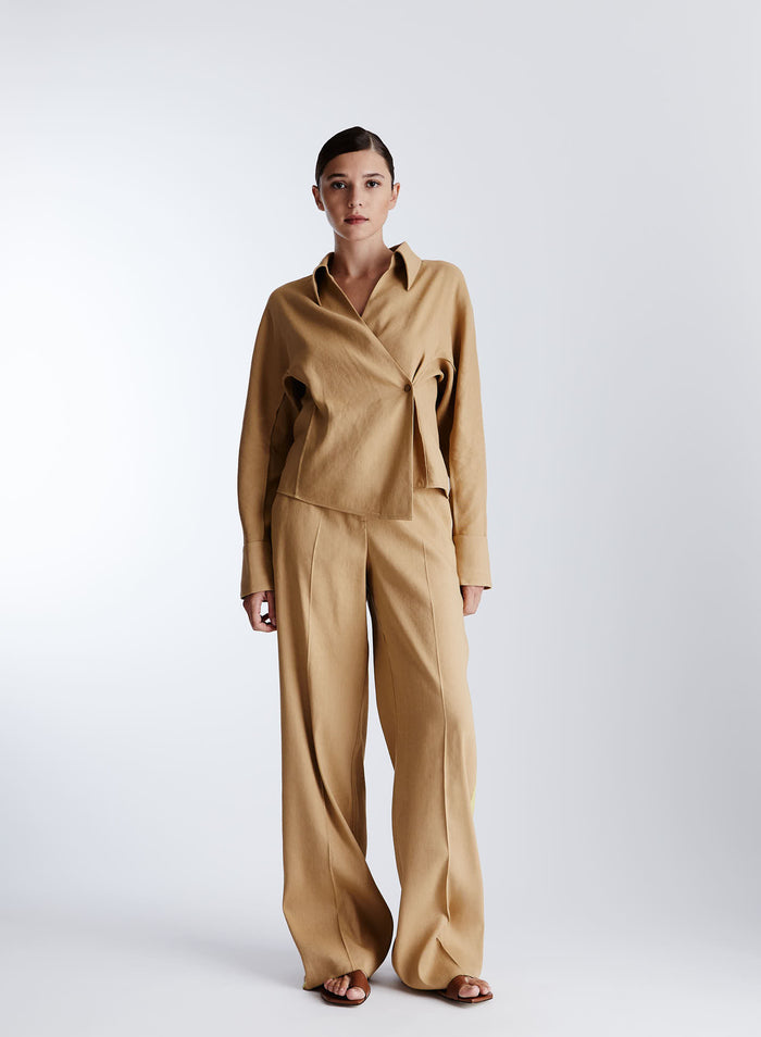 STRETCH LINEN BLEND WRAP SHIRT