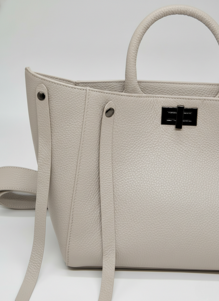 HAMMERED LEATHER CROSSBODY