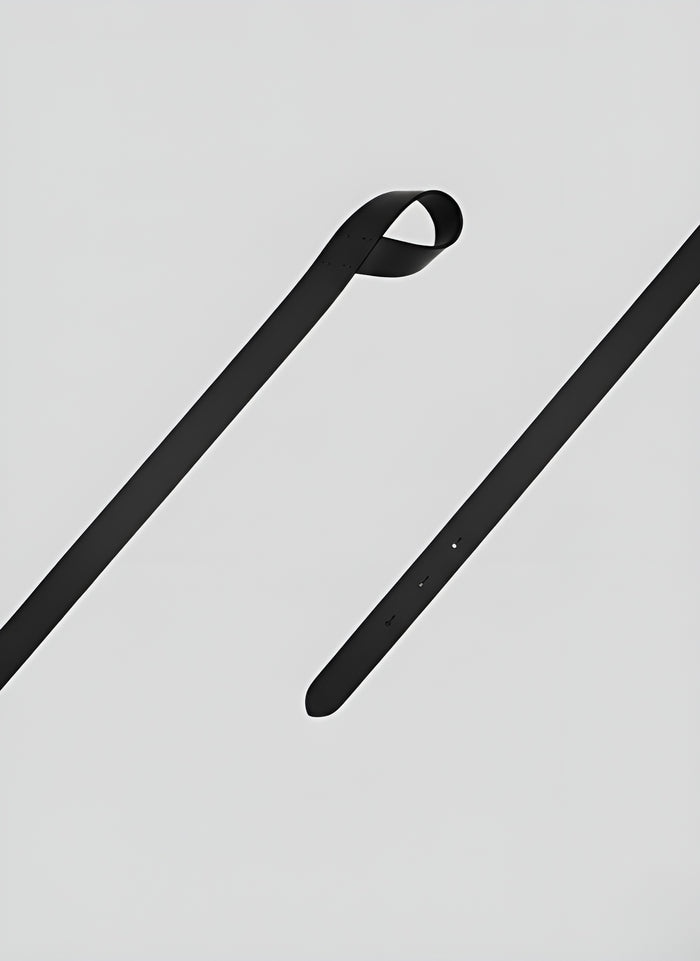 LEATHER BELT WITH LOOP CLOSURE