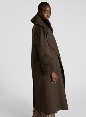 CAPPOTTO IN DOUBLE DI LANA E ANGORA CON RICAMO