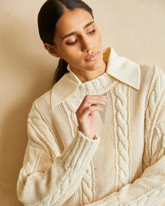 CABLE KNIT CREW-NECK SWEATER