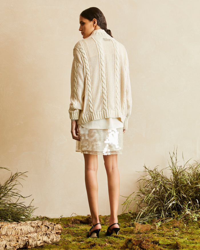 CABLE KNIT CREW-NECK SWEATER