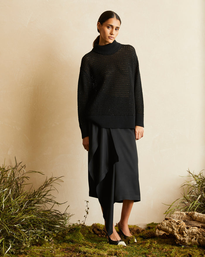 MESH KNIT TURTLENECK SWEATER