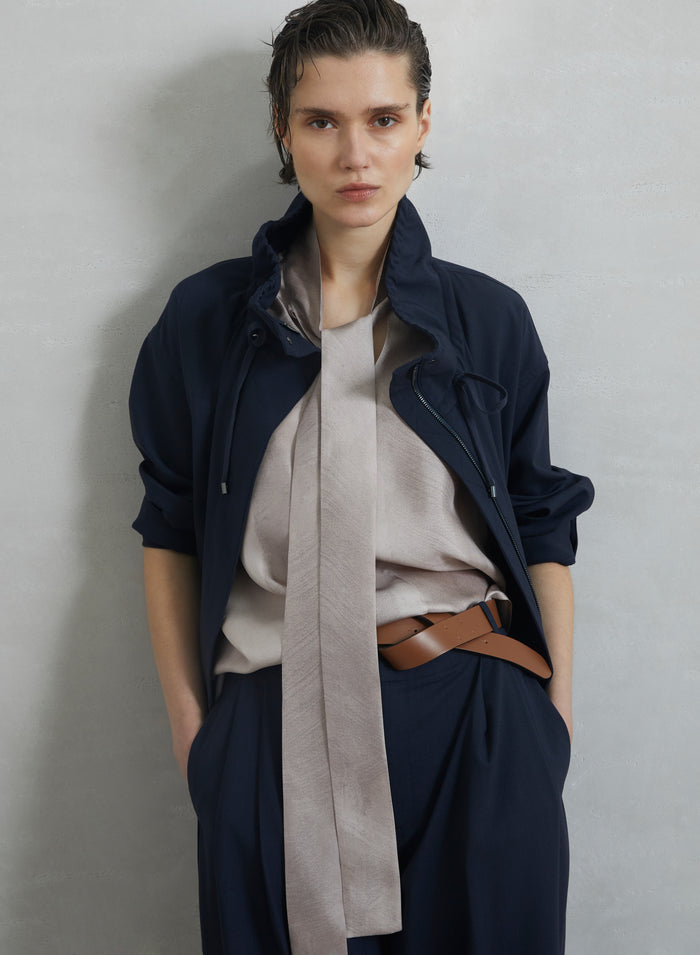 PRINTED SILK TWILL TIE-NECK COLLAR