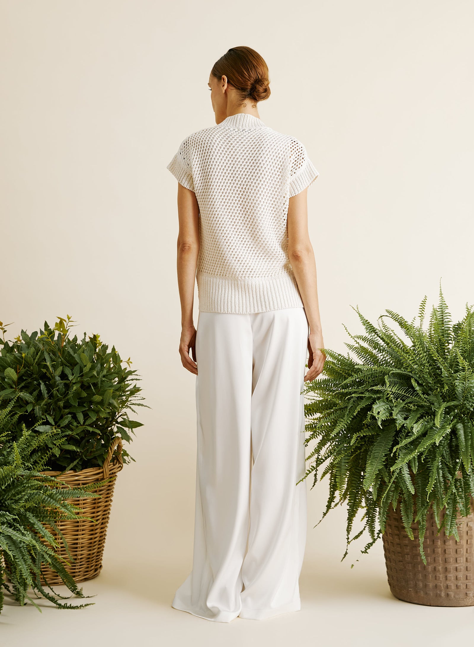WIDE-LEG PANTS IN SHINY SATIN