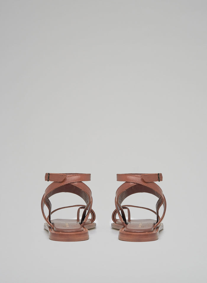 LEATHER TOE THONG SANDALS