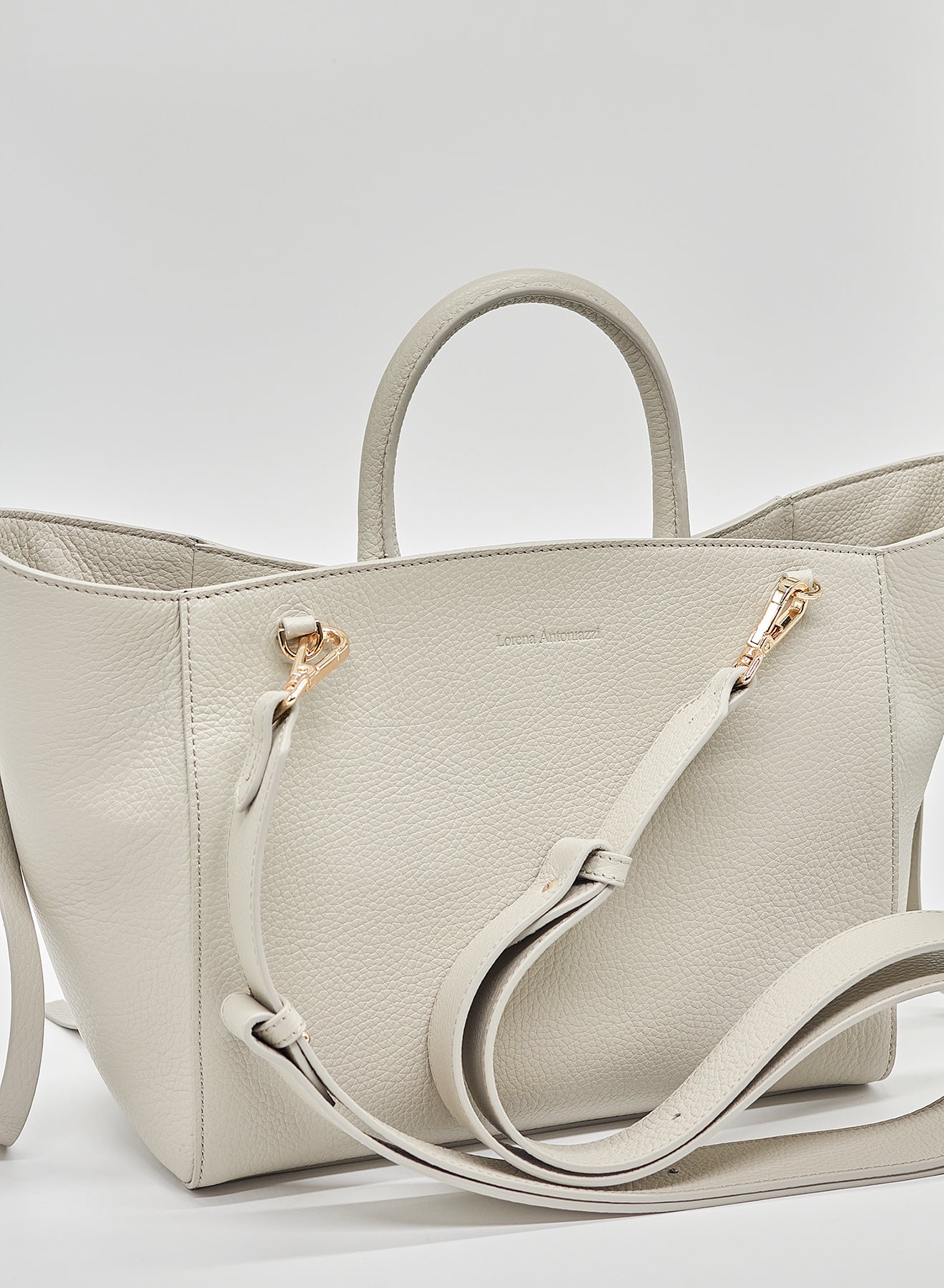 BORSA A TRACOLLA IN PELLE