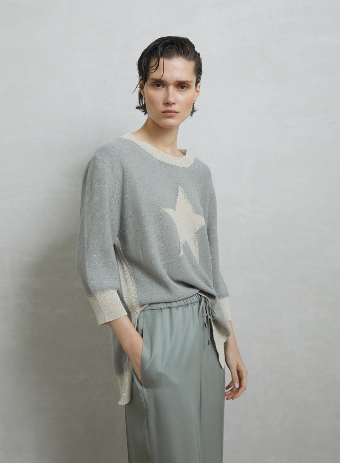 MAGLIA IN COTONE MORBIDO CON INSERTO PAILLETTES E INTARSIO A STELLA