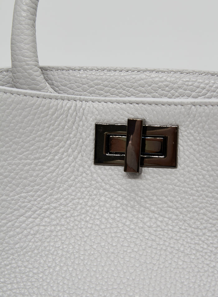 HAMMERED LEATHER CROSSBODY