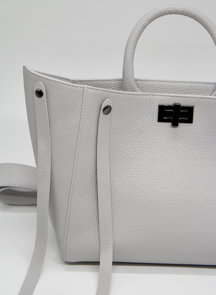 BORSA A TRACOLLA IN PELLE MARTELLATA