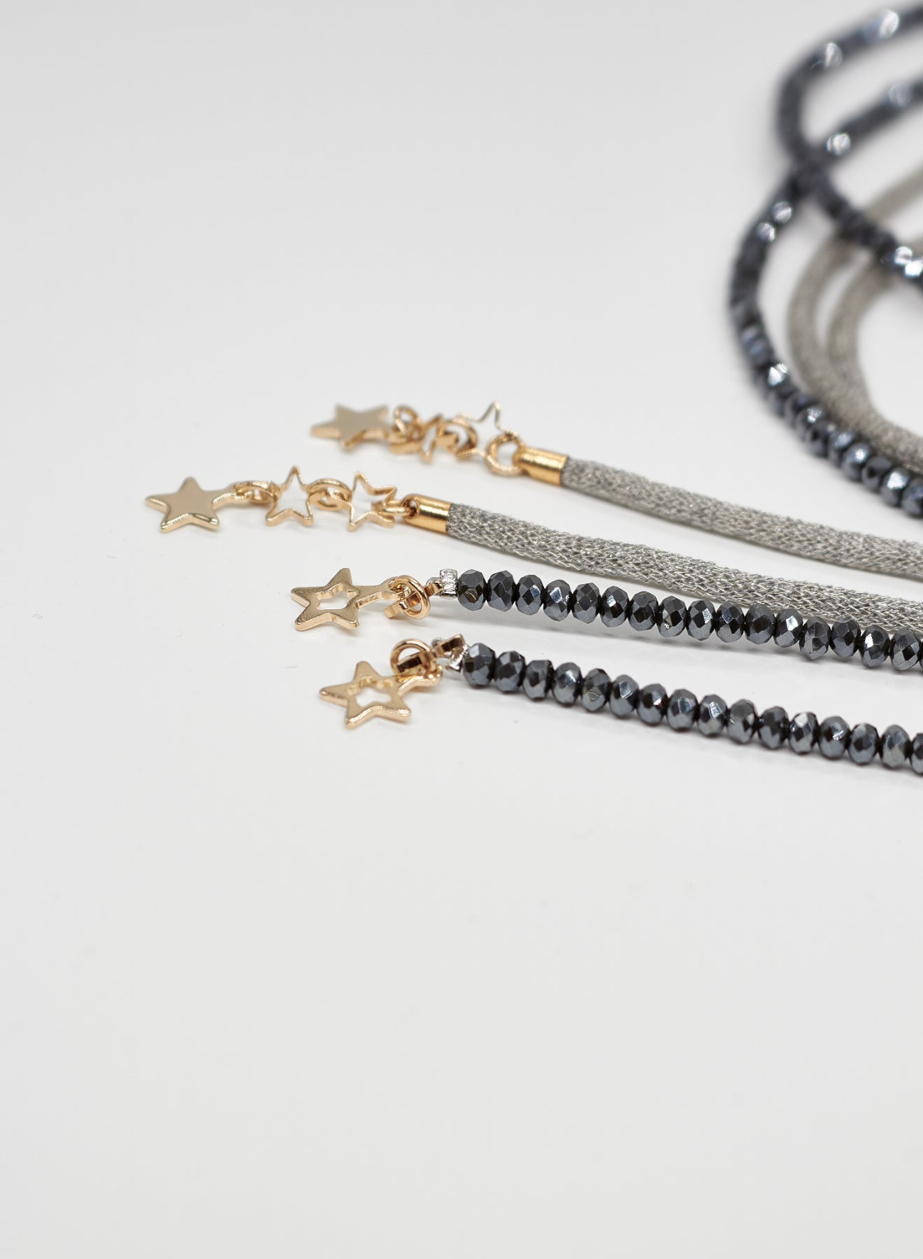 COLLANA IN VETRO E OTTONE