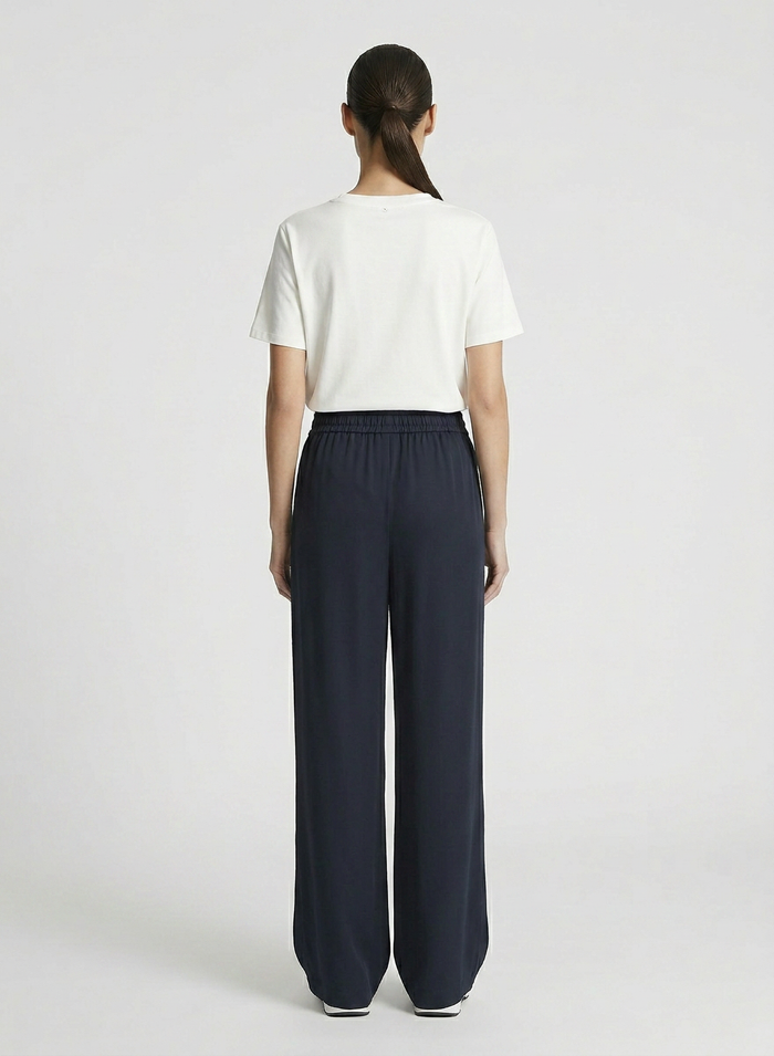 COTTON T-SHIRT WITH EMBROIDERY