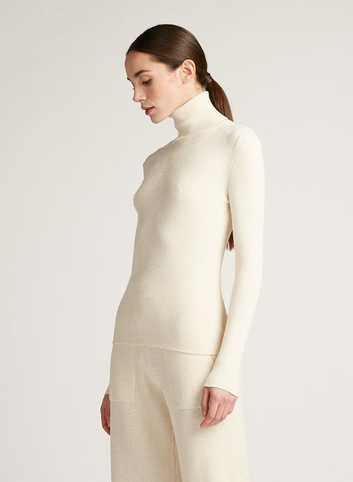 VIRGIN WOOL TURTLENECK