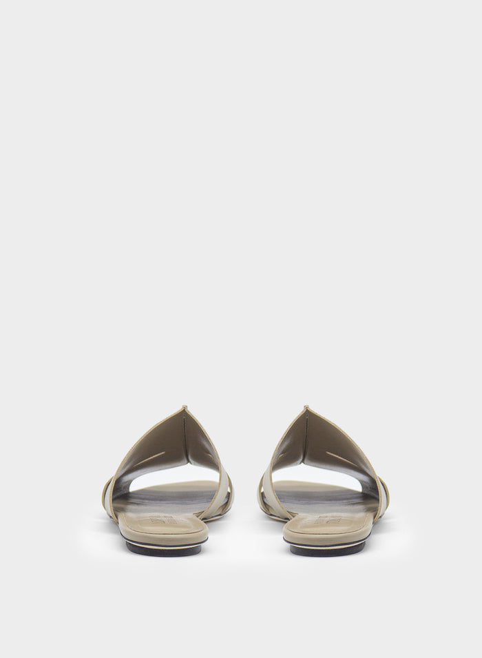 LEATHER SANDAL